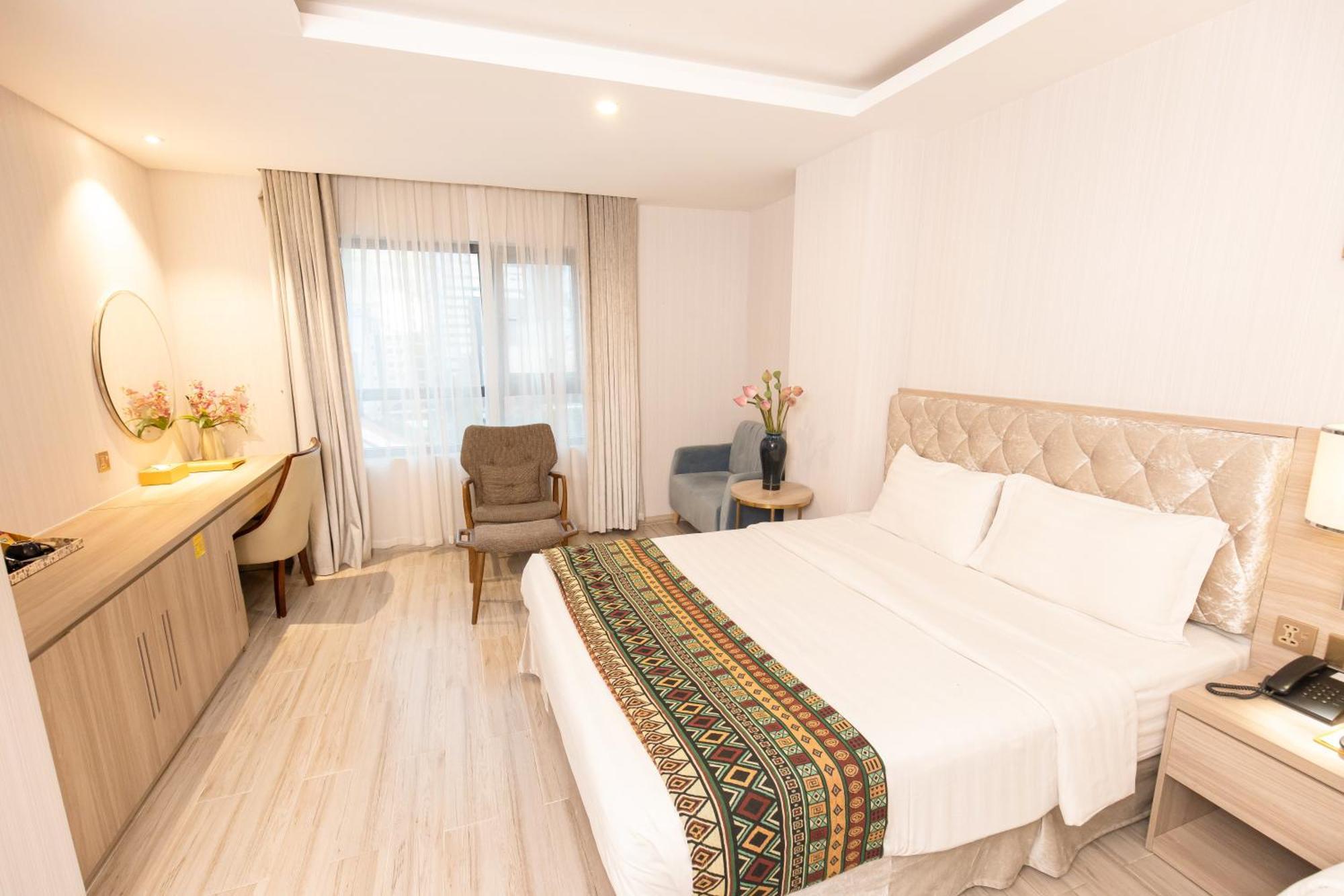 Nicecy Suite Hotel & Spa 호치민 외부 사진