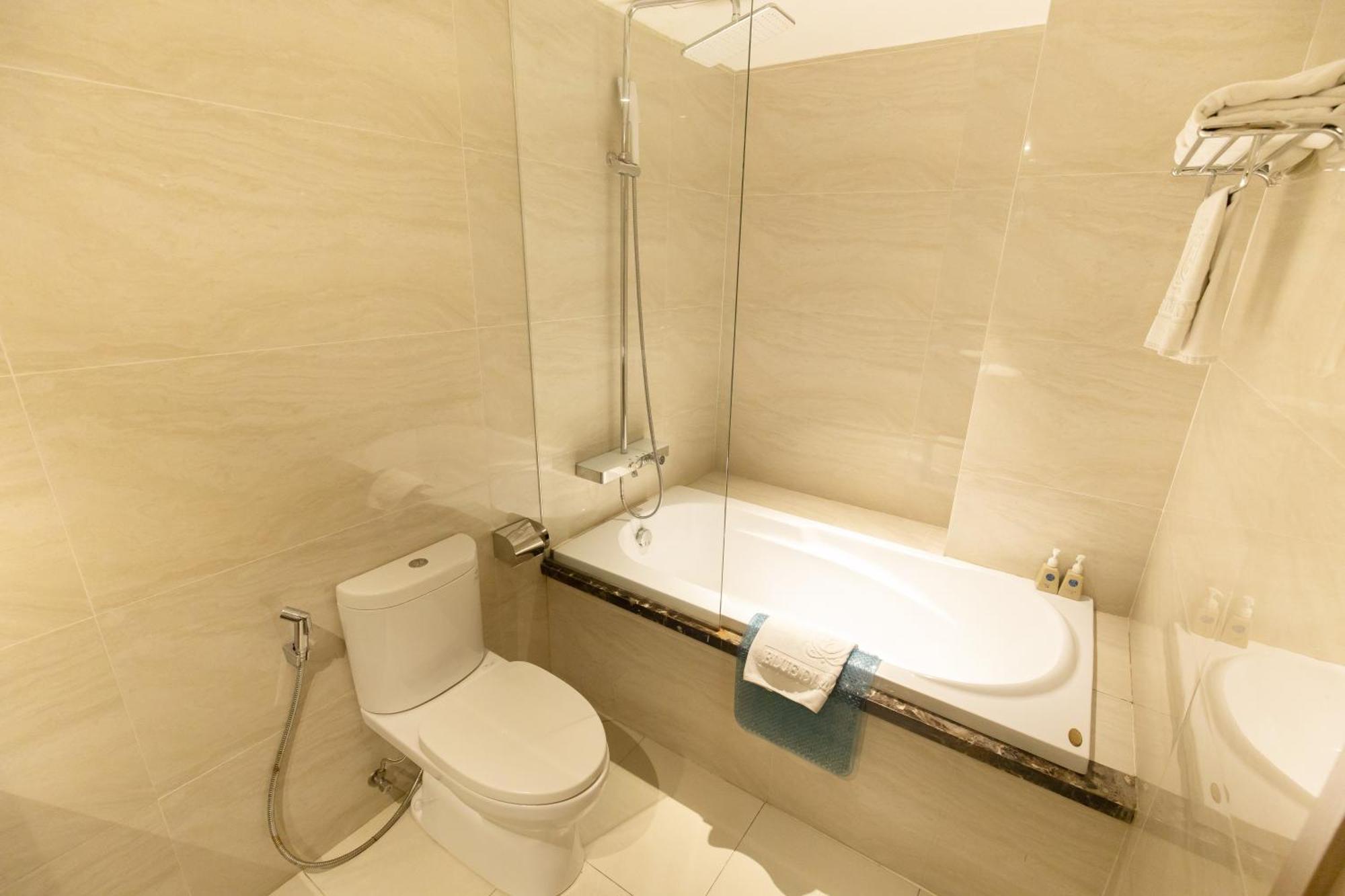 Nicecy Suite Hotel & Spa 호치민 외부 사진