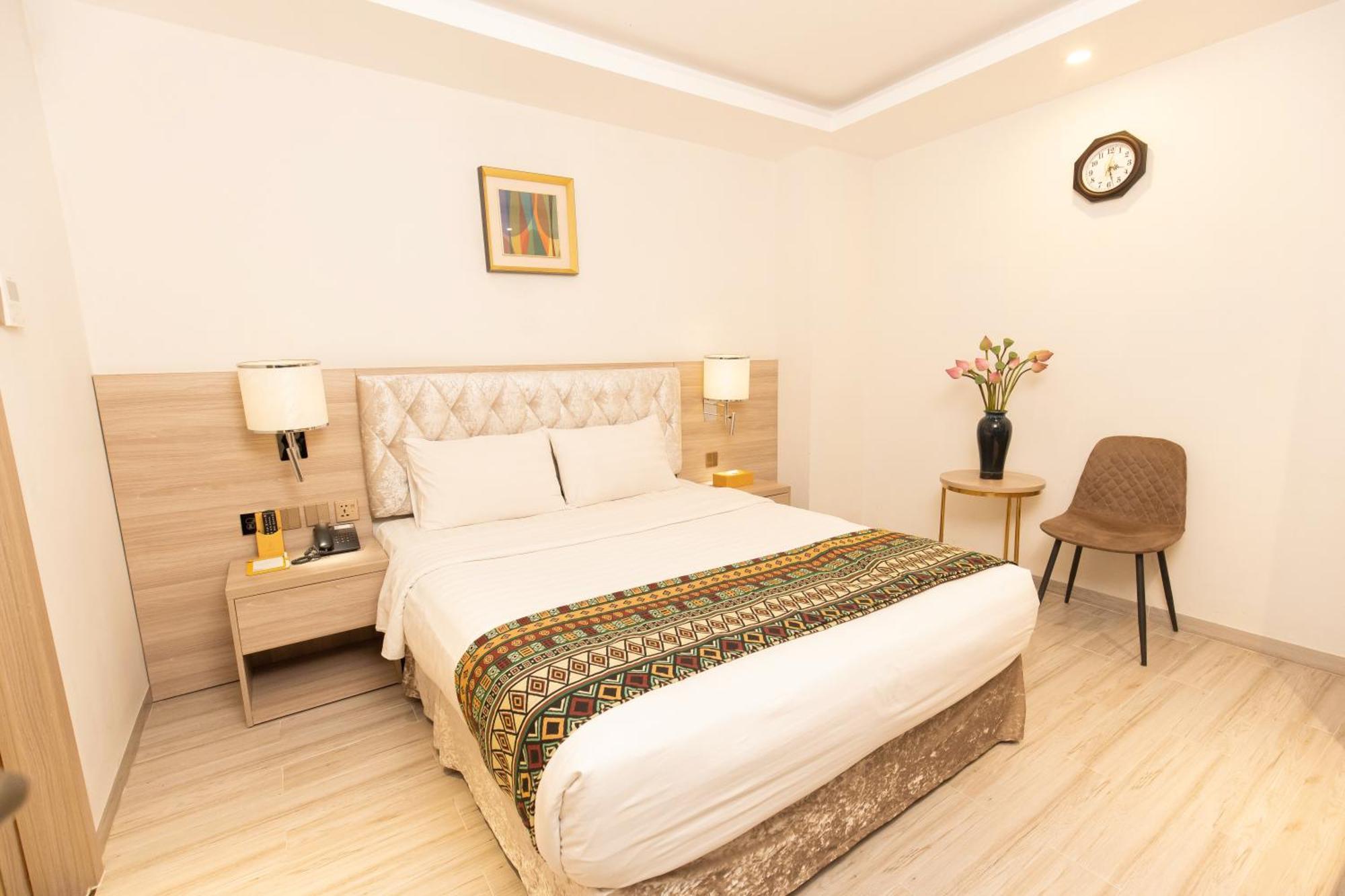 Nicecy Suite Hotel & Spa 호치민 외부 사진