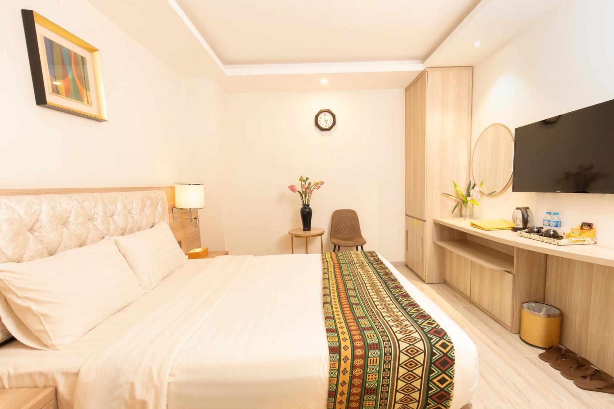 Nicecy Suite Hotel & Spa 호치민 외부 사진