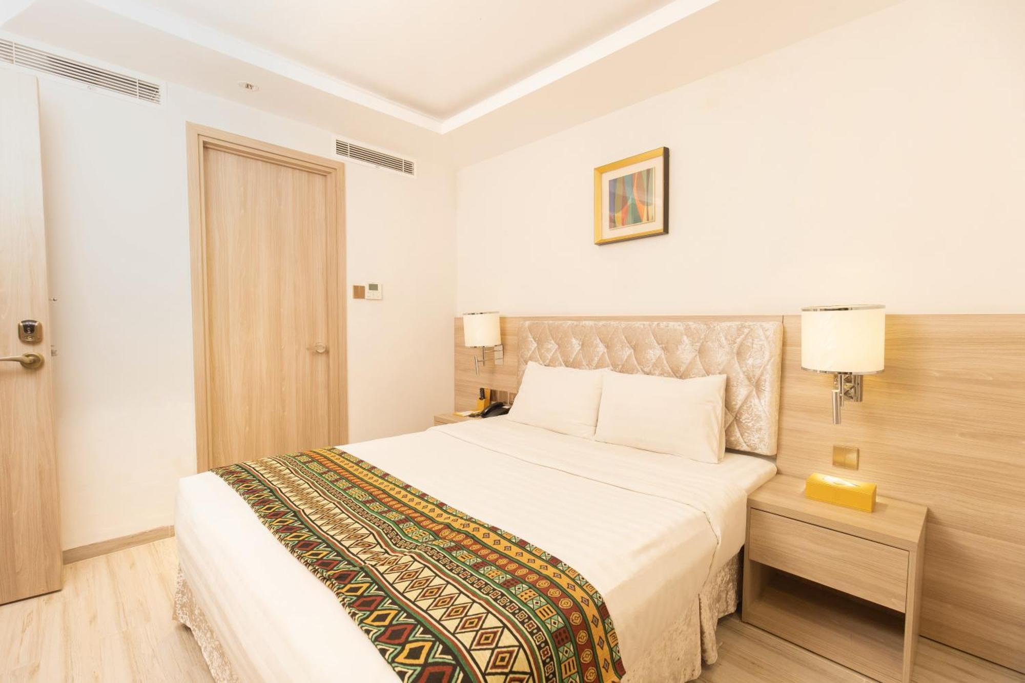 Nicecy Suite Hotel & Spa 호치민 외부 사진