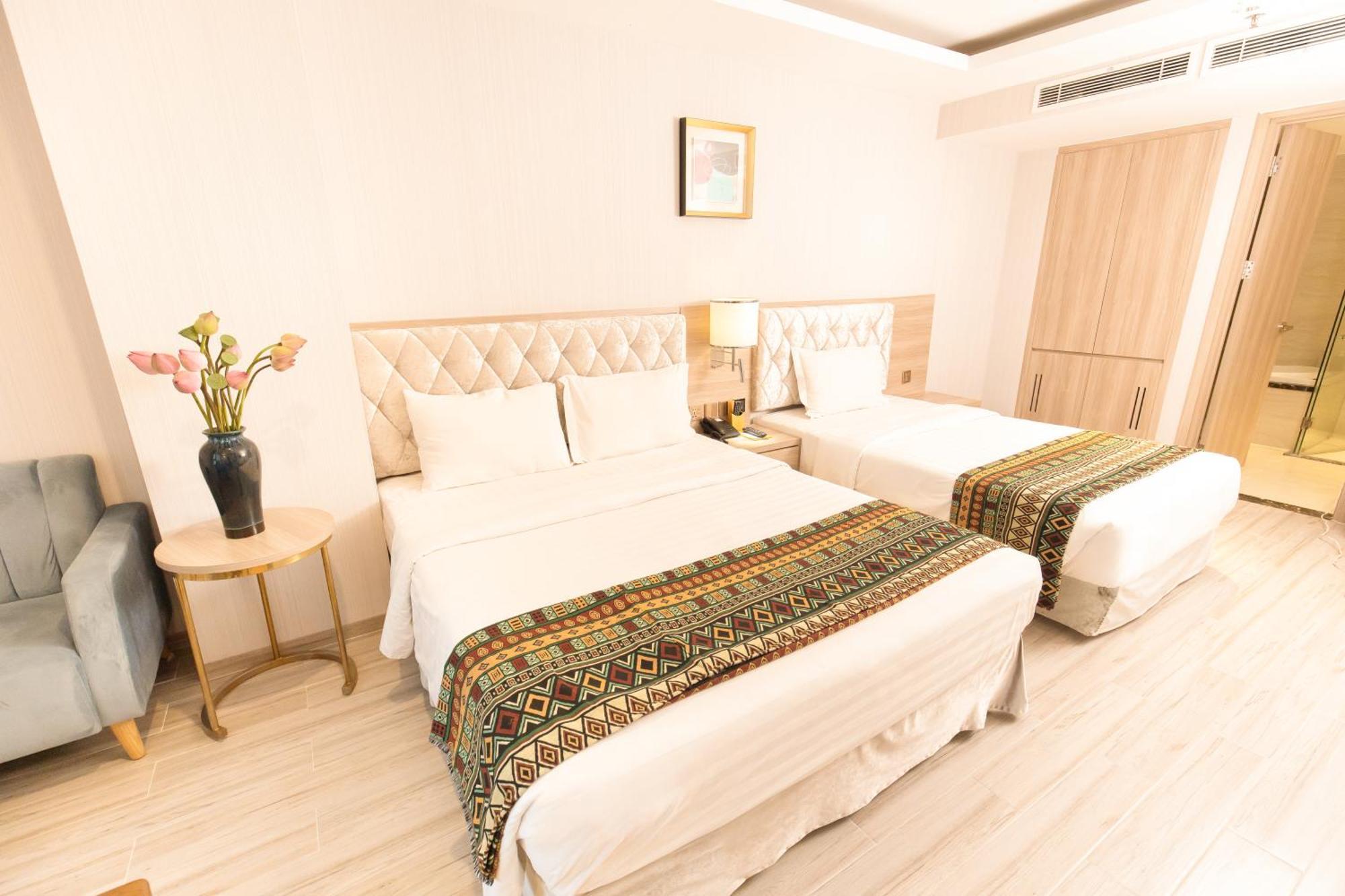 Nicecy Suite Hotel & Spa 호치민 외부 사진